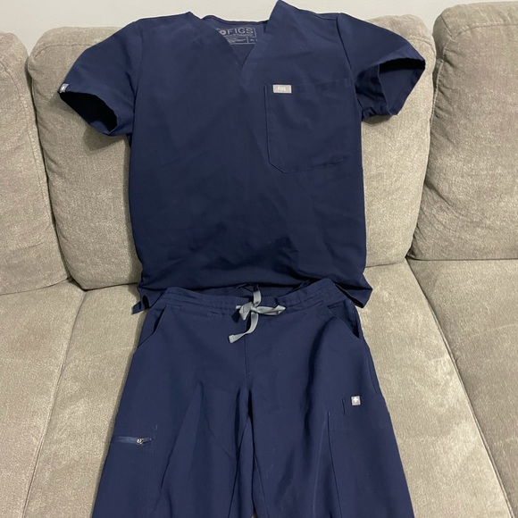 Figs navy blue scrubs Catarina XS top and pants YOLA PETITE XS EUC - Picture 1 of 4